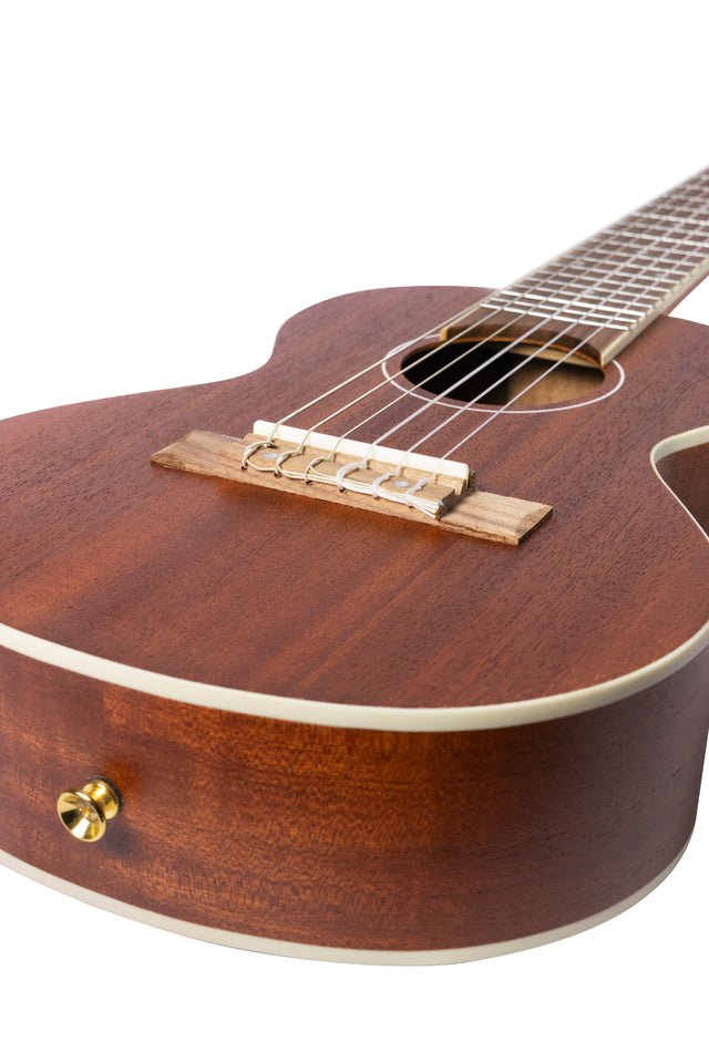 Guitarlele - Incluye Funda Acolchada - Bamboo Música