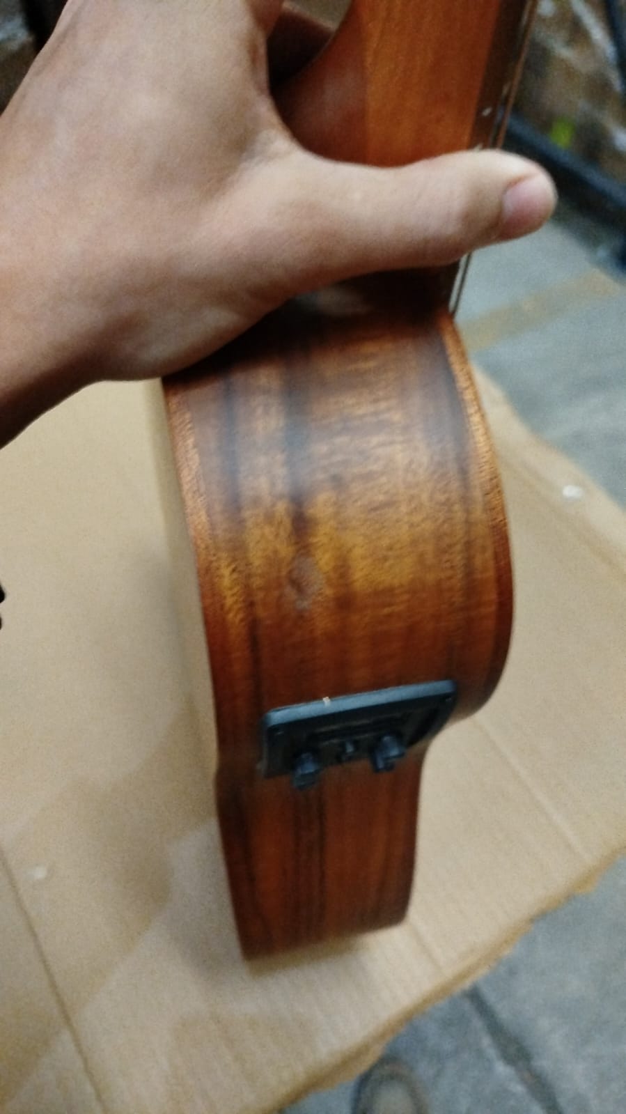 Guitarra Electroacústica Travel Koa 34" – Outlet (Mal Acabado en Aro) - Bamboo Música