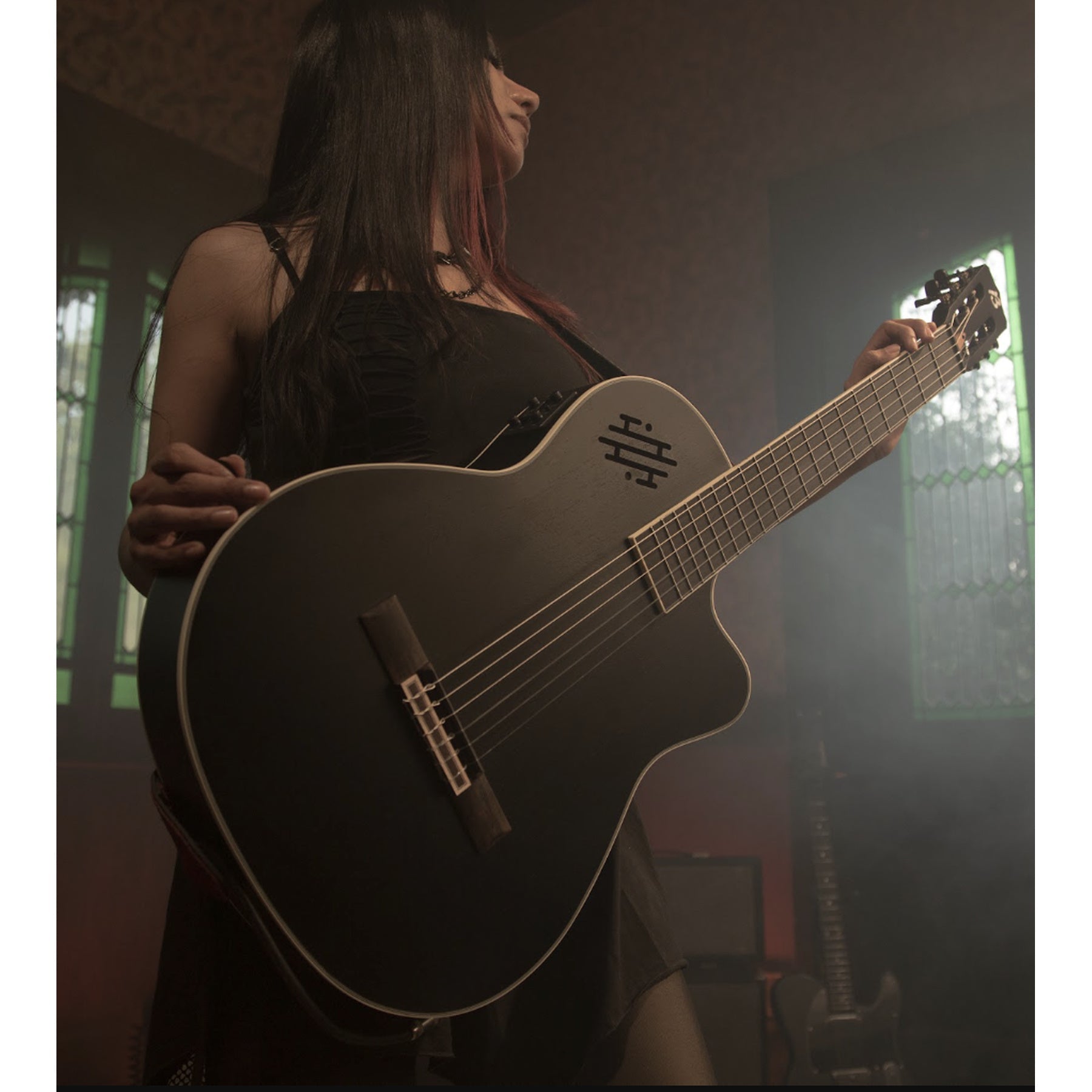 Guitarra Electroclásica Bamboo Slim Black Mahogany 39 - Bamboo Música