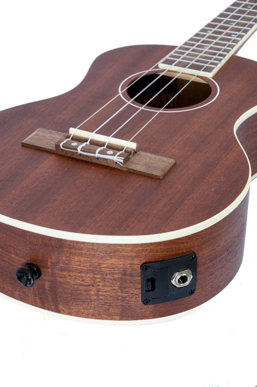 Ukelele Tenor Sapele Electroacústico - Incluye Funda Acolchada - Bamboo Música